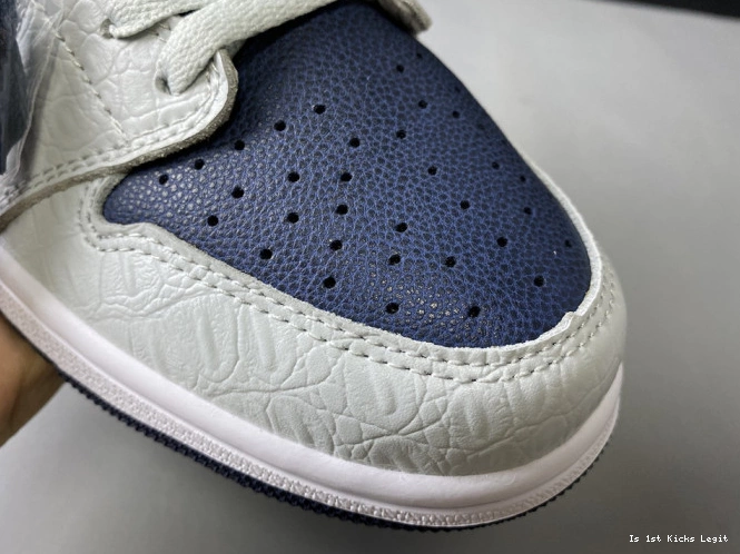 Navy CW8576-200 1 Blue Jordan Air Grey 0706
